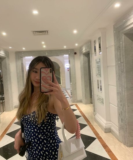 Lisabby modelo adulto imágenes