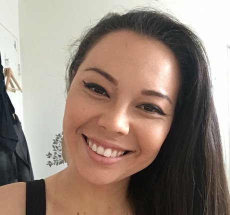 Molly Songbird buen modelo foto