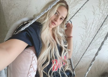 babycaroofficialllll star du porno xxx galeries