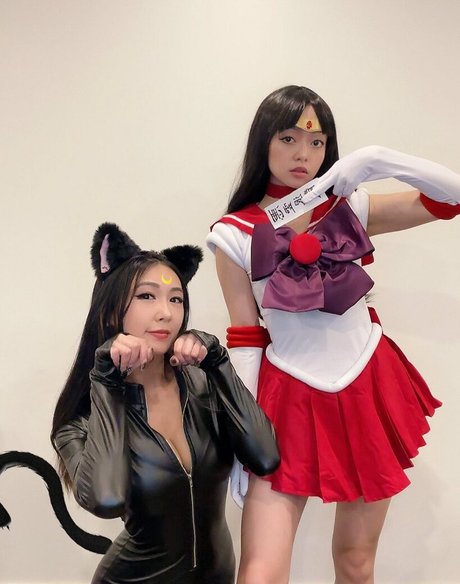 Lenalemon star du porno en haute qualité images