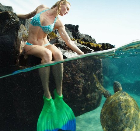 Katie Pentz modèle sexy collection