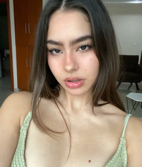 Dany Reyes modèle de haute qualité photos