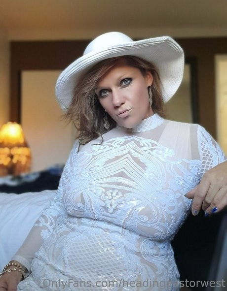 headingeastorwest exclusive model photos