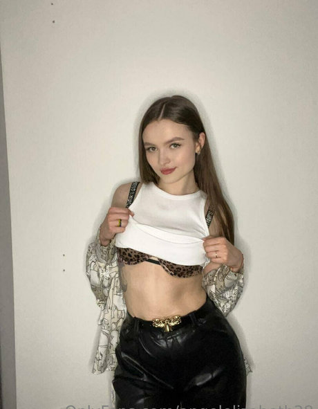 angelelizabeth28 modèle joli photo