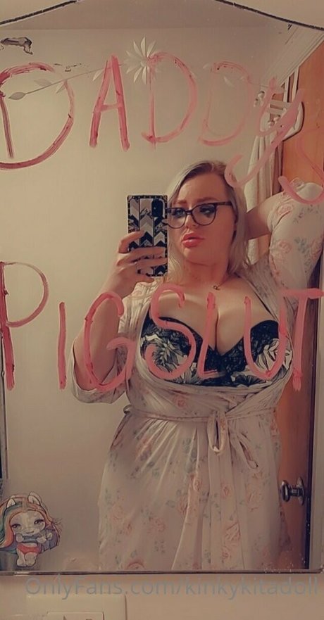 kinkykitadoll actriz adulta foto