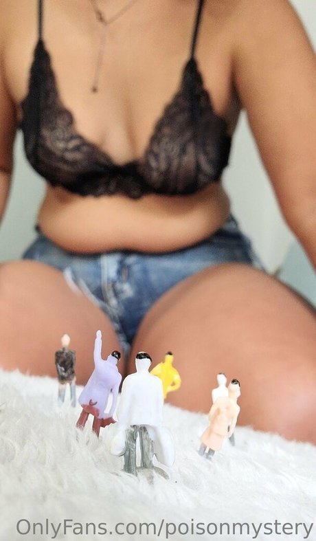 poisonmystery étoile chaude image