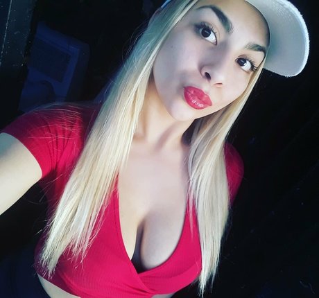 natalybabyy haut modèle photo