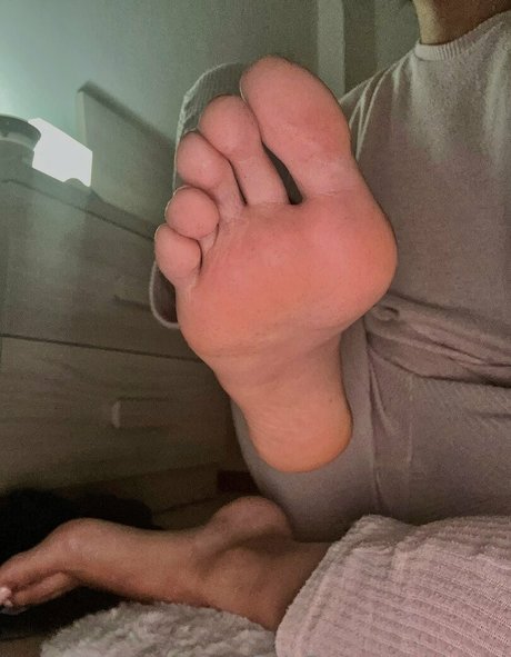 lesbian strapon onlyfans hot xxx images