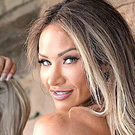 Francielle Mattos free pornstar image