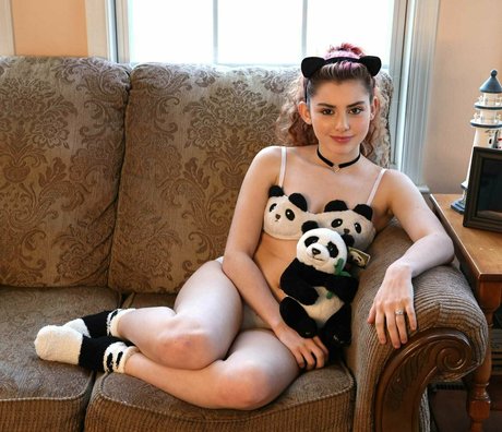 princesspandas erotic model pics