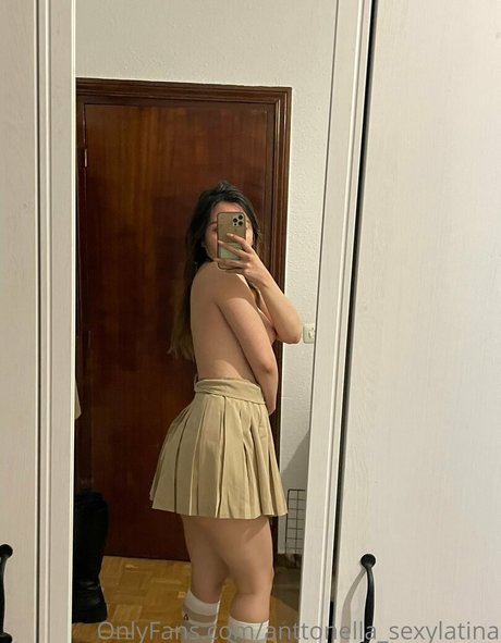 antonellareig star du sexe collection