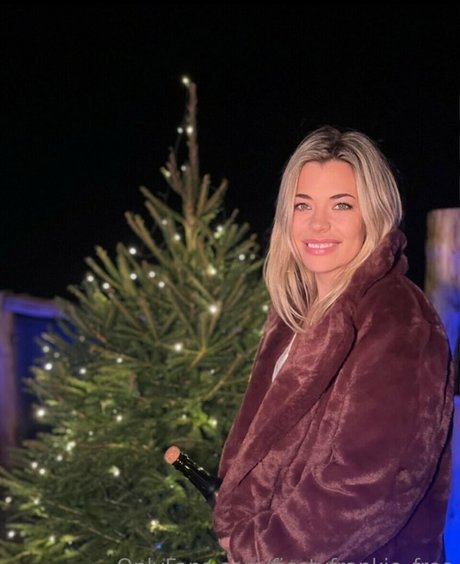 fiestyfrankie free estrella porno agradable galería