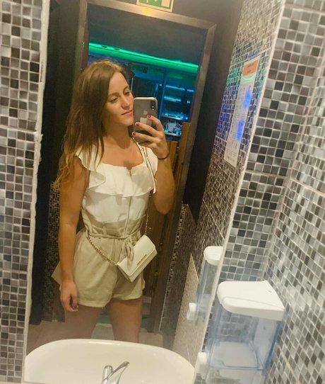 courtsxldn actriz libre imagen