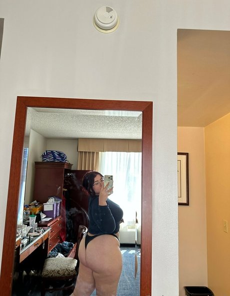 haleybbrodock modelo sexual imagen