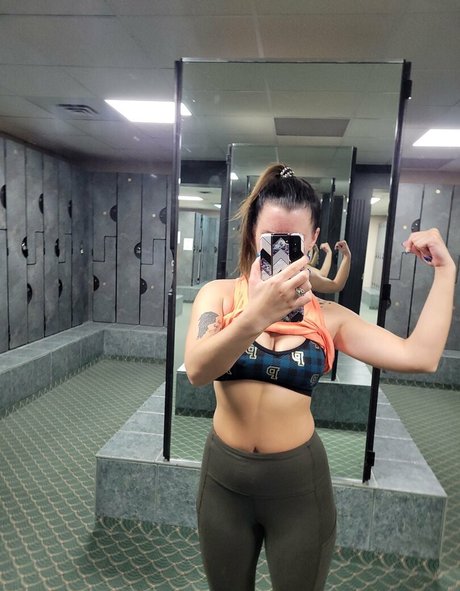 fittsexx11 modelo desnuda recopilación