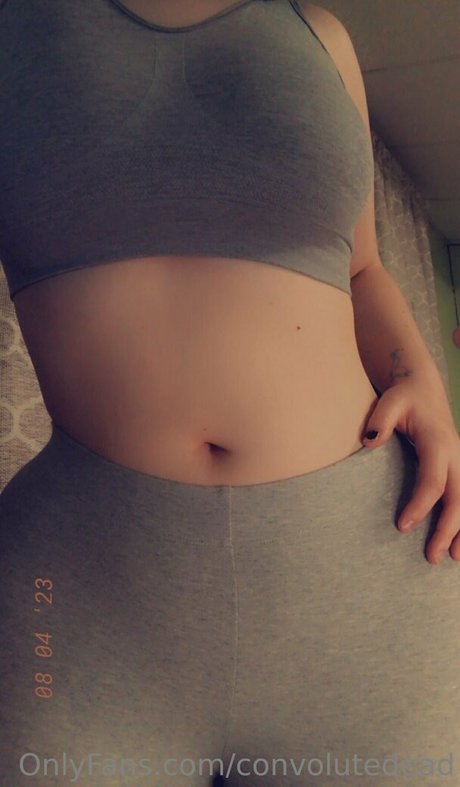 convolutedead actrice exclusive images