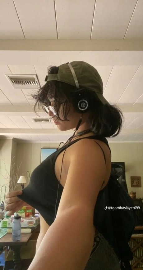 Roombaslayer69 hot pornstar archive
