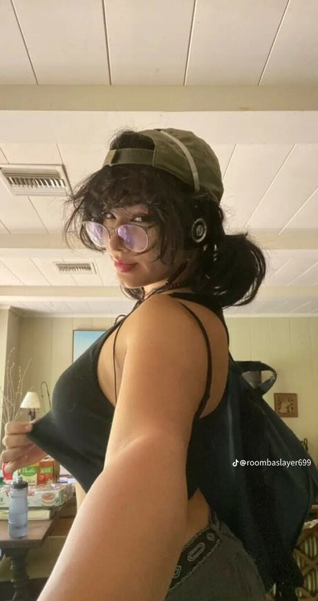 Roombaslayer69 free model pics
