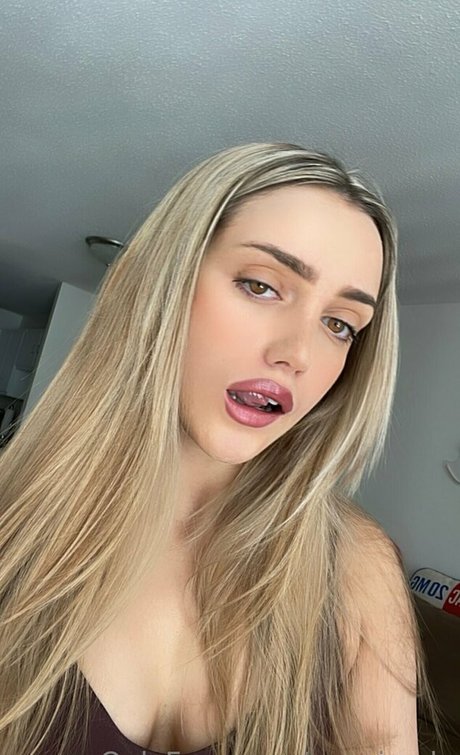 avaajayde profile image