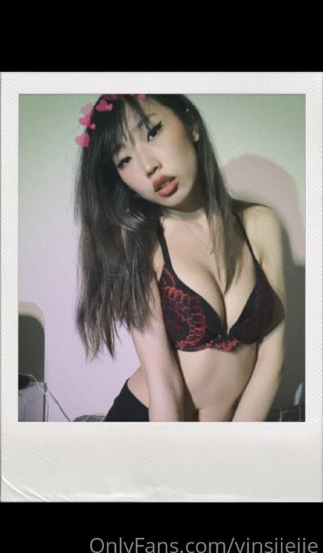 yinsjiejie pornstar erotic pic