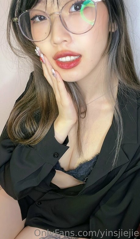 yinsjiejie jolie étoile archive