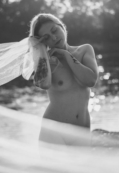 katereenkis étoile nue images