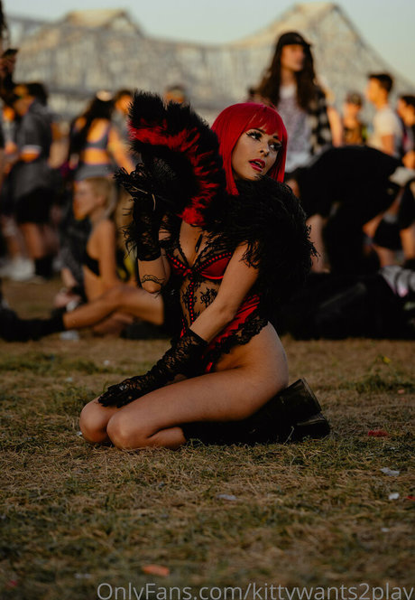 Disko kitty model porn photos