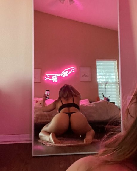 laurentheworm pornstar erotic photos