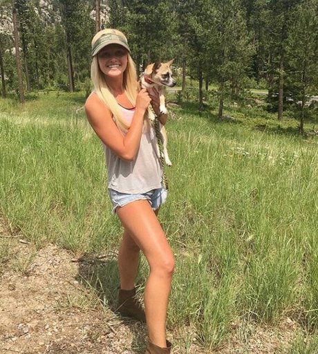 Tomi Lahren estrella adulta imágenes