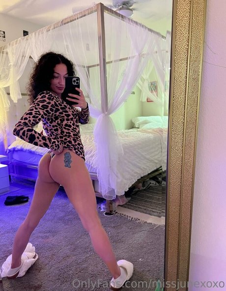 aaliyahcruz00 estrella porno hermosa imágenes