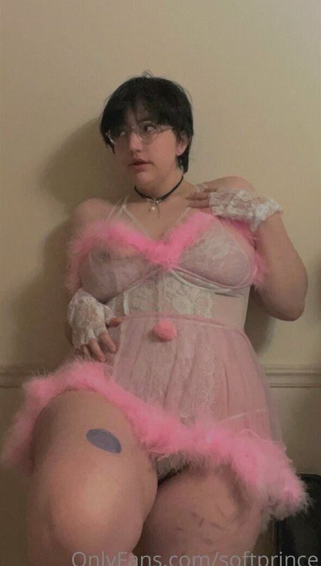 Icedmelontt model naked galleries