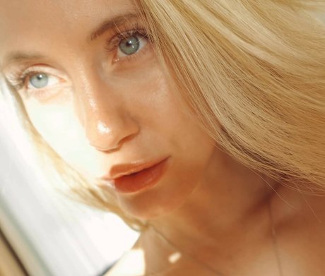 my lina modèle artistique photo