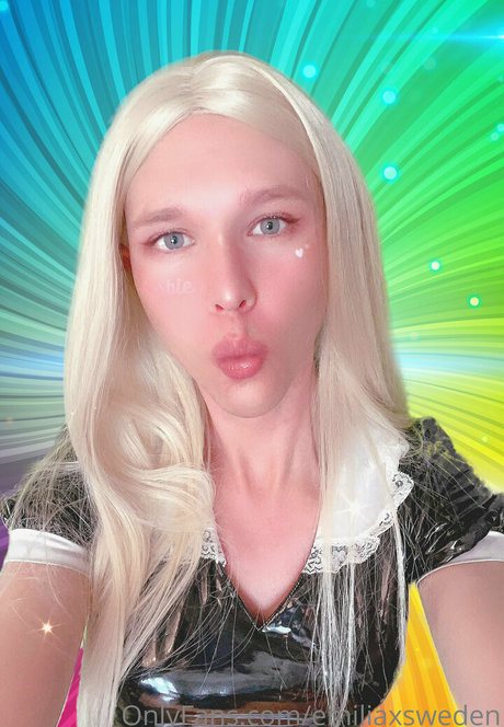 emiliaxsweden modelo desnuda imagen