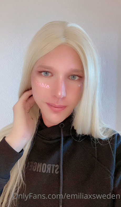 emiliaxsweden actriz atractiva imágenes