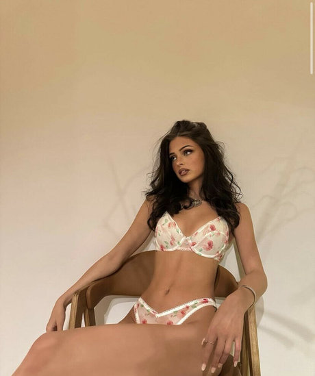 Minna Rosa Weber star naked img