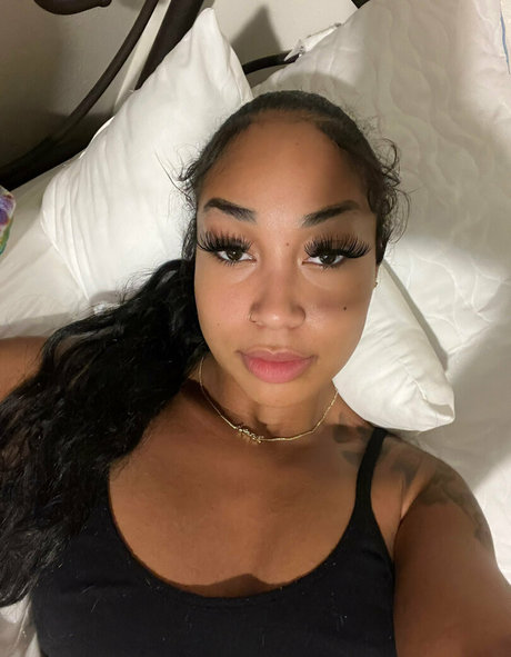 exoticblasiann belle actrice images