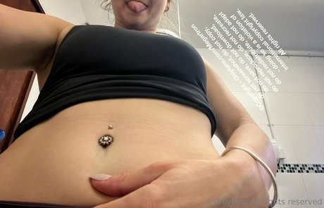 megartron actriz atractiva galerías