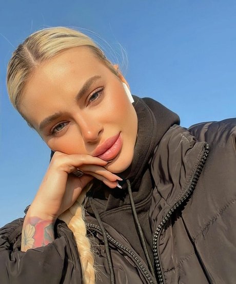 Angelika Kramer modelo hermosa recopilación