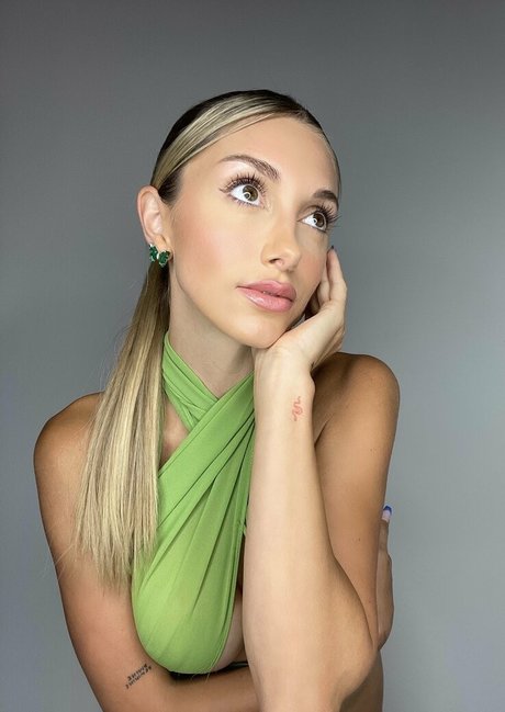 lifewithcxx estrella porno hermosa imagen