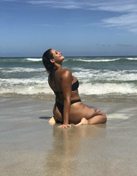 nathaliapervertvip star erotic photo
