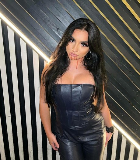 Tatiana McQuay estrella porno de alta calidad fotos