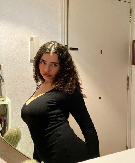Paulaxta pornstar exclusive picture