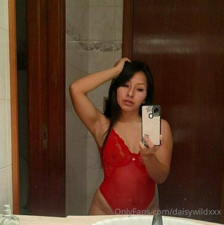 daisy elfina actriz xxx imágenes