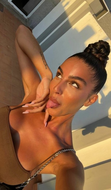 Zoe Bayona star du sexe images