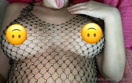 soymeryjim erotic star archive