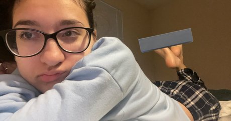 FloriGoAway modelo gratis imágenes