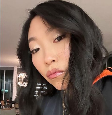 Awkwafina star nude image