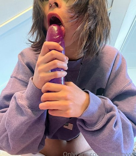 littlelucyyyy star du porno gratuite collection