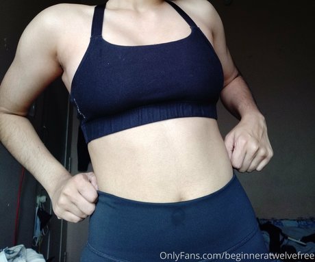 beginneratwelvefree hot actress picture