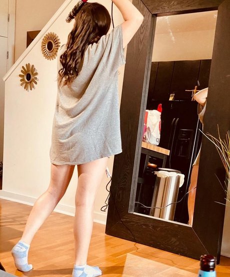 NipplyNurse model sexy photos